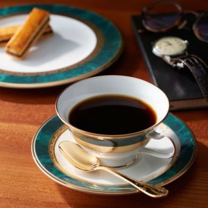 [47332J/Y6988]フィッツジェラルド/ヘミングウェイ　ティー・コーヒー碗皿ペアセット（色変り）